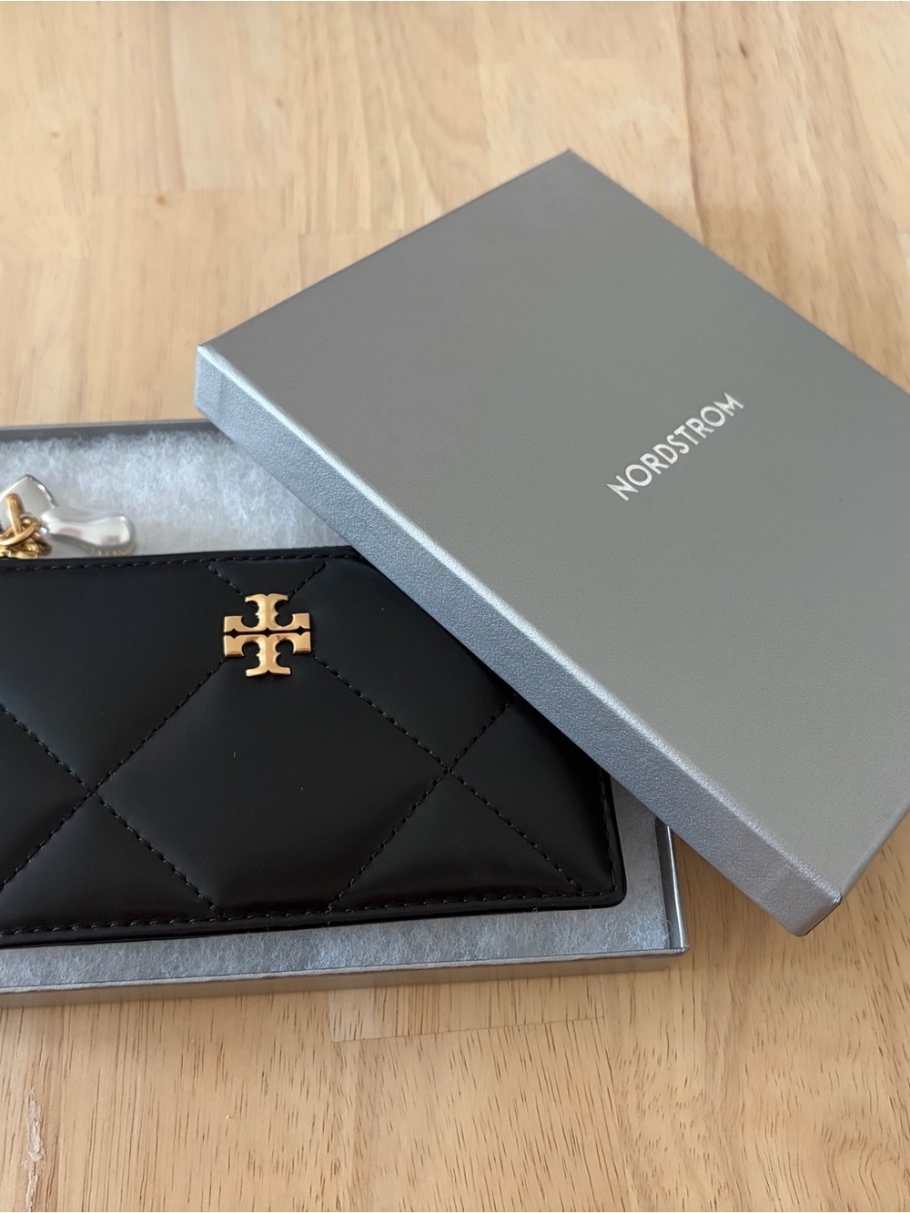 Tory Burch Zip Card Pouch NWT - Picture 8 of 8
